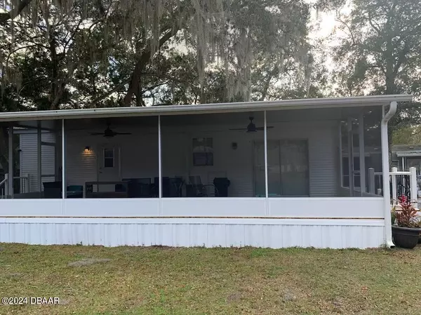 Salt Springs, FL 32134,25348 NE 139th LOT 442 LN