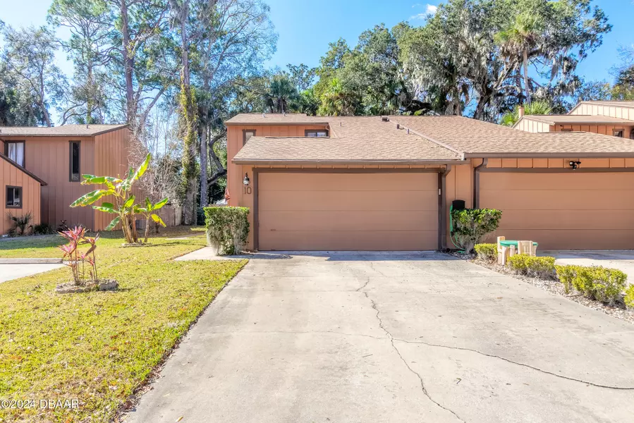 10 Park PL, Ormond Beach, FL 32174