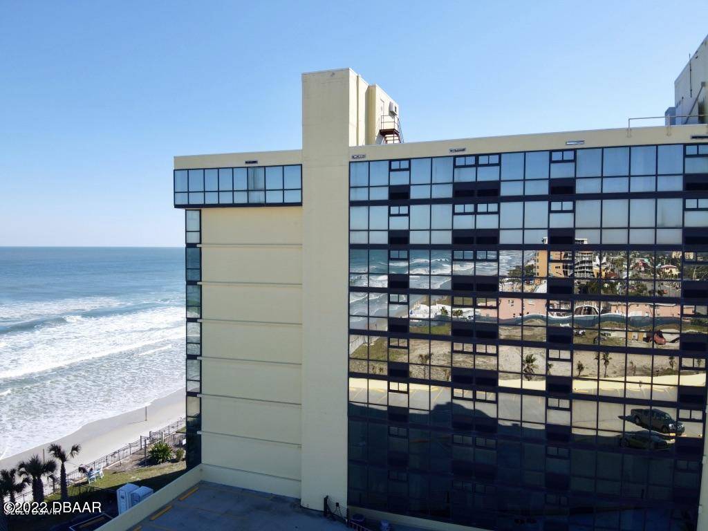 1909 Atlantic AVE #208, Daytona Beach Shores, FL 32118