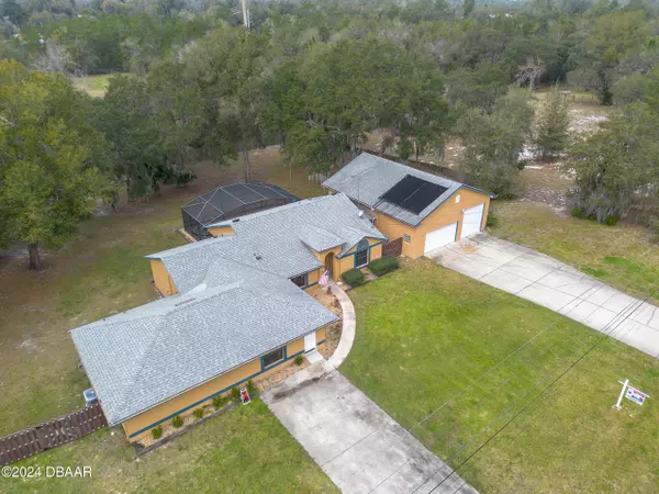 5240 Myakka RD,  Deleon Springs,  FL 32130