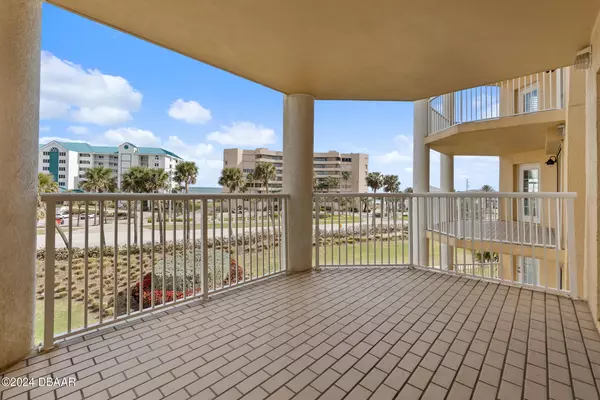 Ponce Inlet, FL 32127,4670 Links Village DR #D404