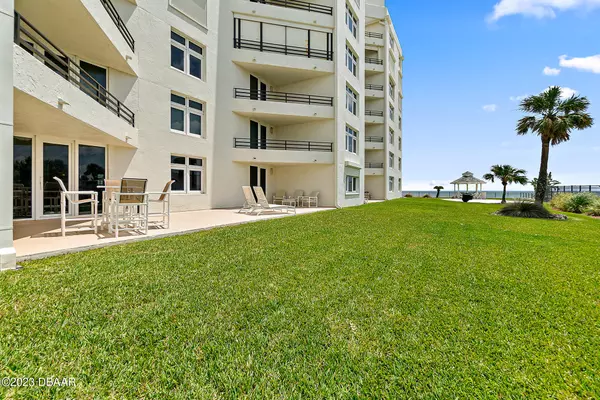 Ormond Beach, FL 32176,395 Atlantic AVE #108