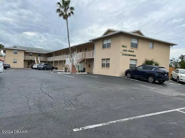 Port Orange, FL 32127,3600 Peninsula DR #13