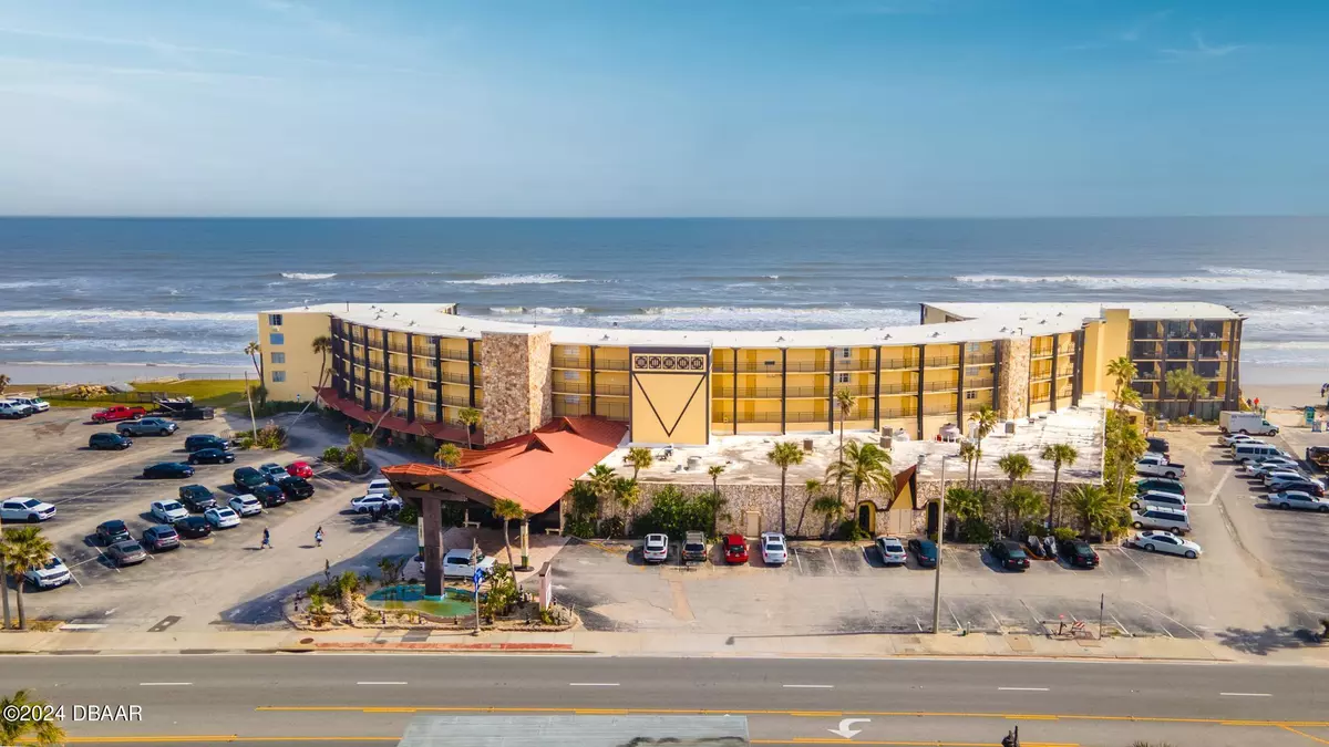 Daytona Beach Shores, FL 32118,2301 Atlantic AVE #429