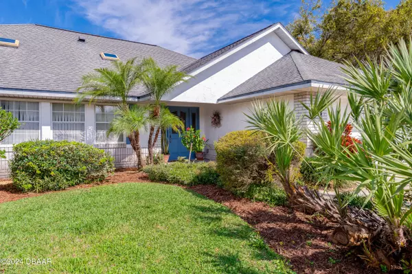 54 Rains CT, Ponce Inlet, FL 32127