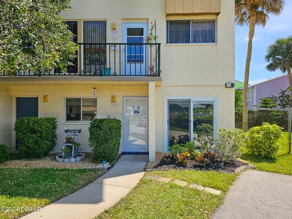 805 Schoolway AVE #105, New Smyrna Beach, FL 32169