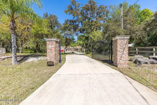 Ormond Beach, FL 32174,118 Oak LN