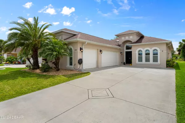 3390 Leonardo LN, New Smyrna Beach, FL 32168