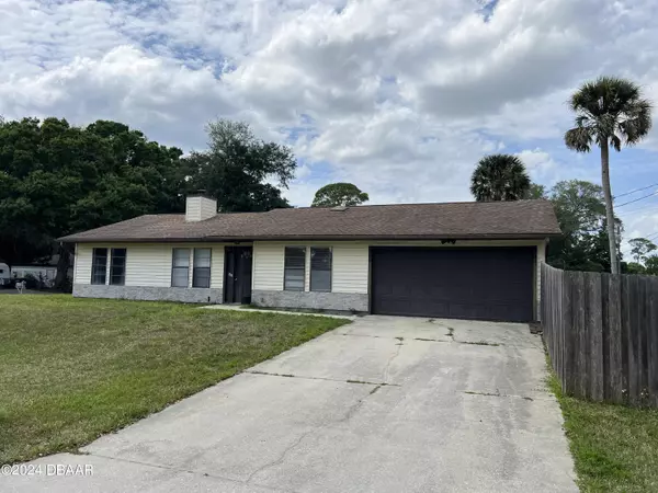 Edgewater, FL 32141,3231 Yule Tree DR