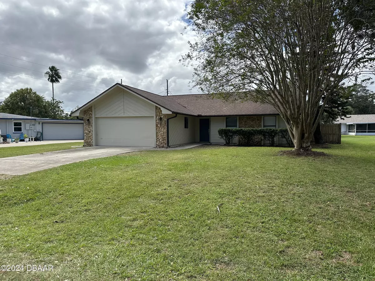 Edgewater, FL 32132,1824 Sabal Palm DR