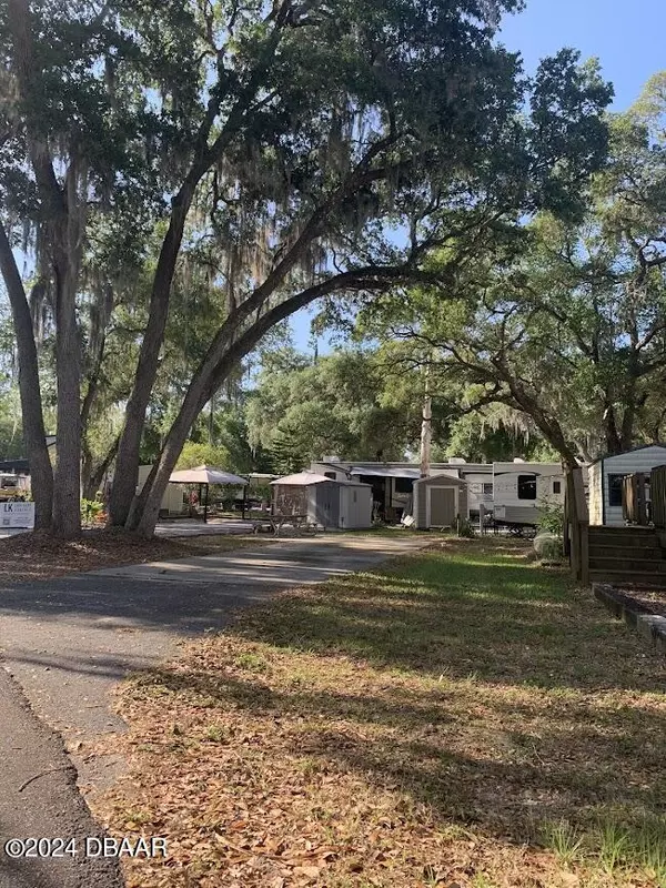 Salt Springs, FL 32134,25300 NE 140TH LOT 360 LN