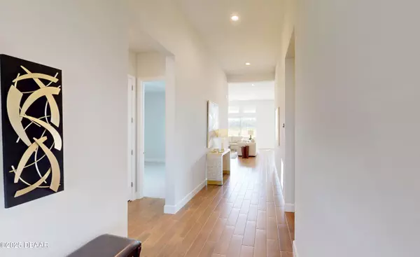 Daytona Beach, FL 32124,389 Mosaic BLVD