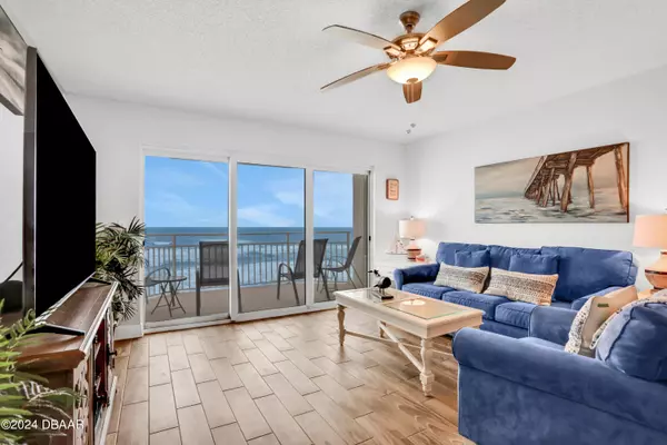 Daytona Beach Shores, FL 32118,2967 Atlantic AVE #504