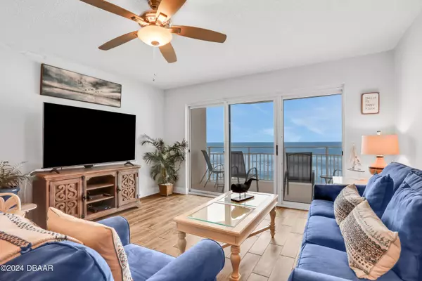 Daytona Beach Shores, FL 32118,2967 Atlantic AVE #504