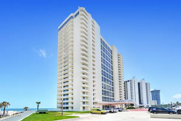 Daytona Beach Shores, FL 32118,2545 Atlantic AVE #2107 - 2108