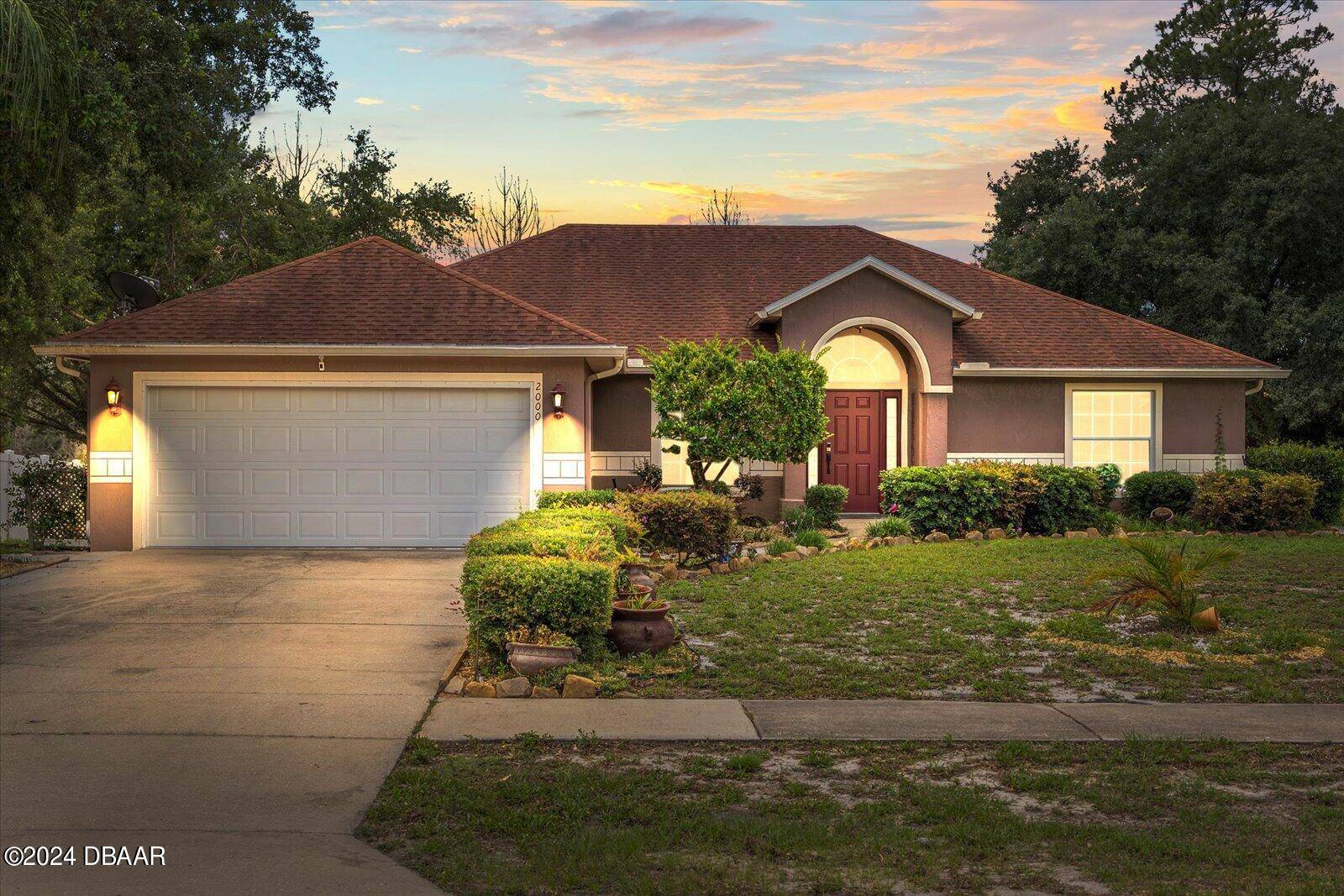 2000 Glenlock DR, Deltona, FL 32725