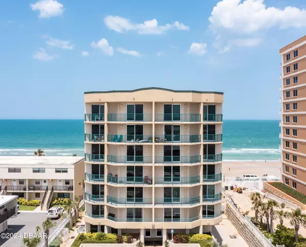 3797 Atlantic AVE #404, Daytona Beach, FL 32118