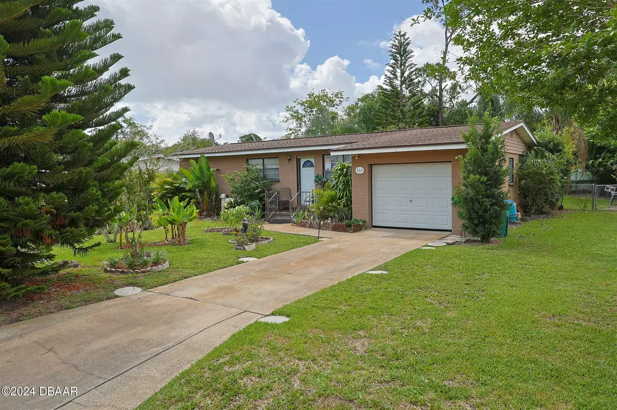 Holly Hill, FL 32117,563 Martha DR