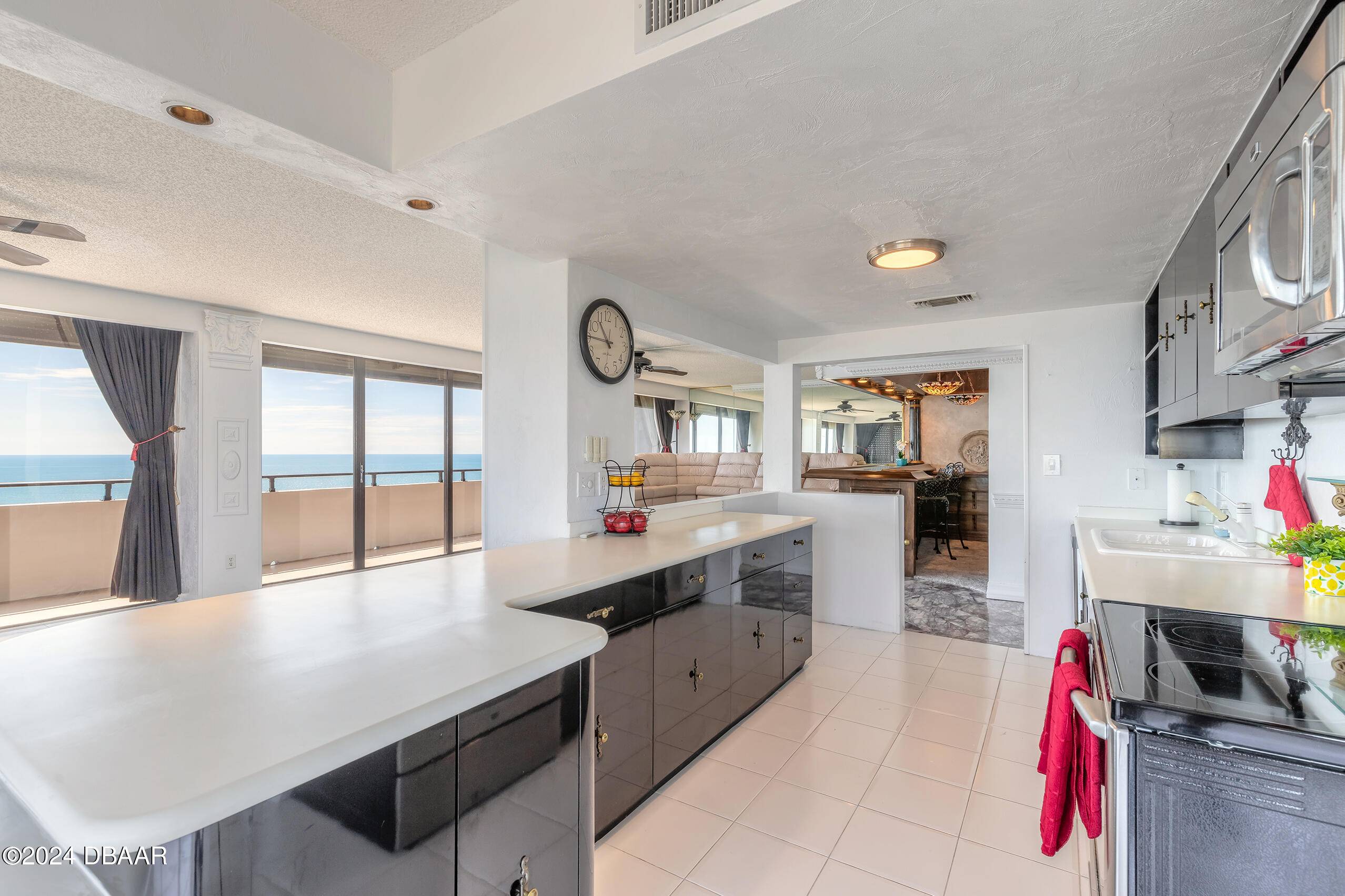 Daytona Beach, FL 32118,2200 Atlantic AVE #1401