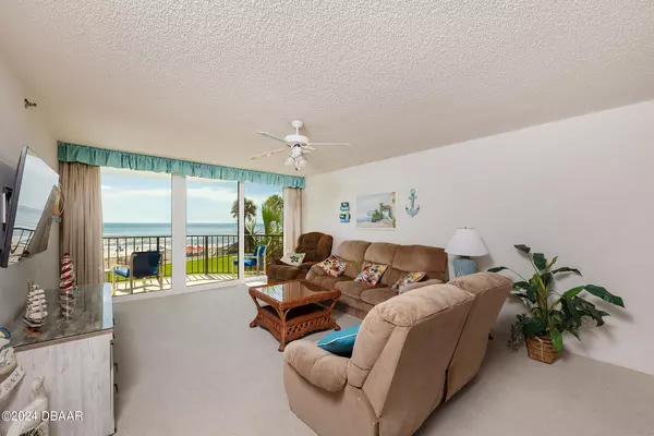 Daytona Beach Shores, FL 32118,2425 Atlantic AVE #204