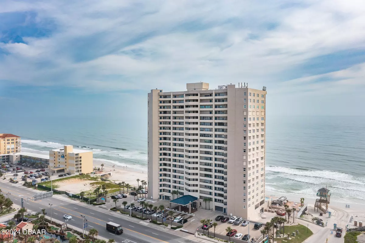 Daytona Beach Shores, FL 32118,3425 Atlantic AVE #904