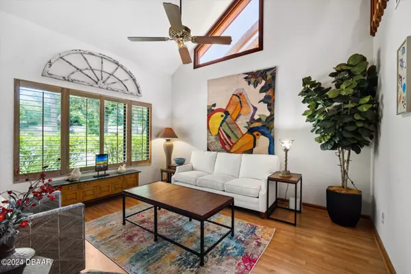 204 River Bluff DR Ormond Beach, FL 32174