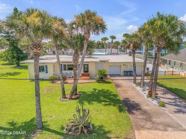 New Smyrna Beach, FL 32169,327 Due East ST