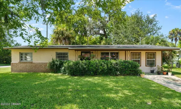 854 Teague ST, South Daytona, FL 32119