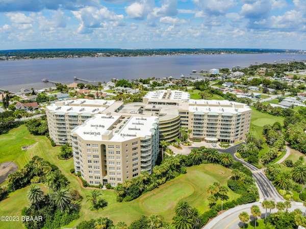 4 Oceans West BLVD #307D, Daytona Beach Shores, FL 32118