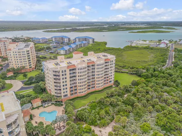 New Smyrna Beach, FL 32169,261 Minorca Beach WAY #401