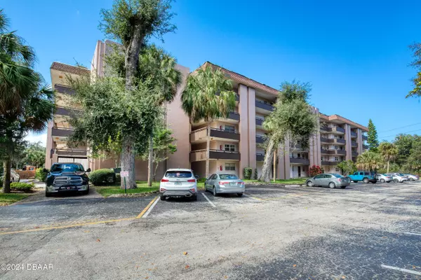 Ormond Beach, FL 32174,640 Nova RD #207