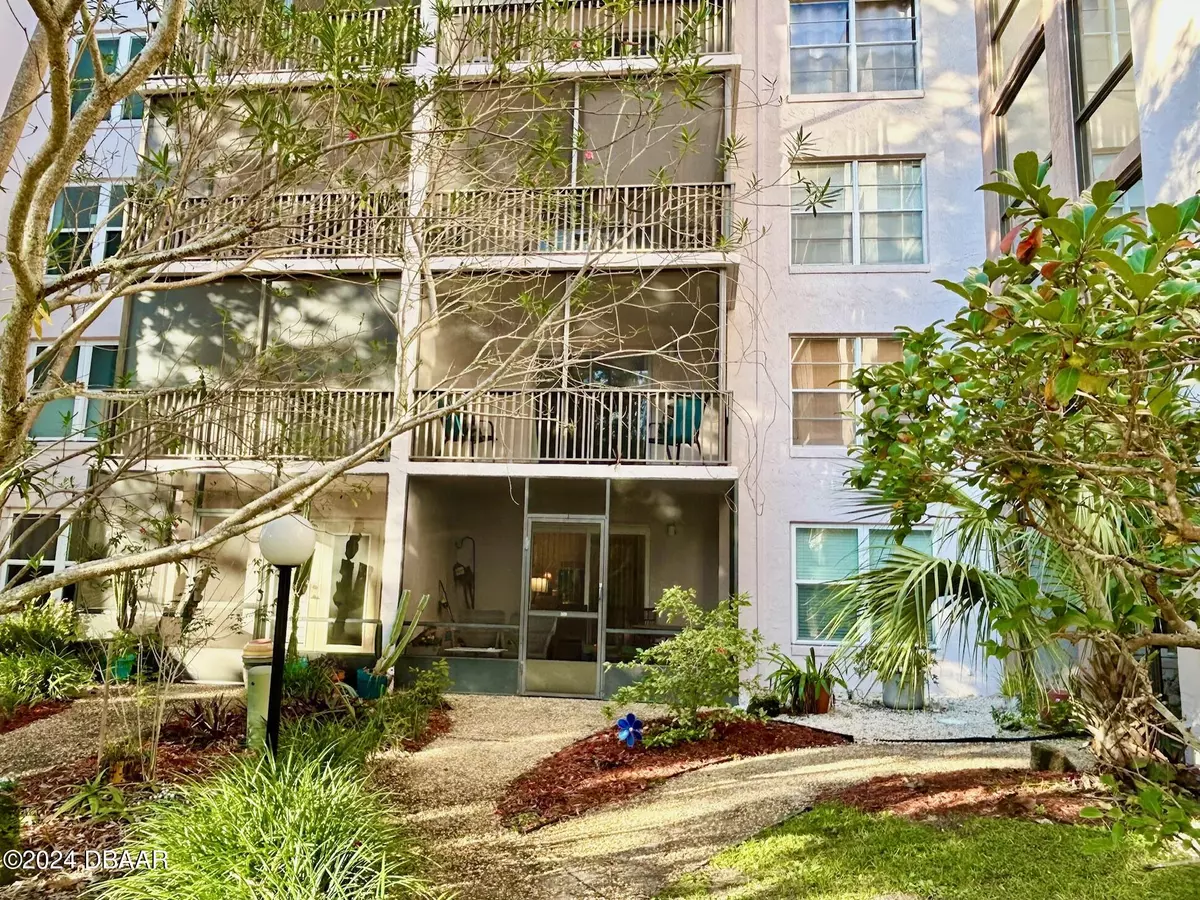 Ormond Beach, FL 32174,640 Nova RD #213