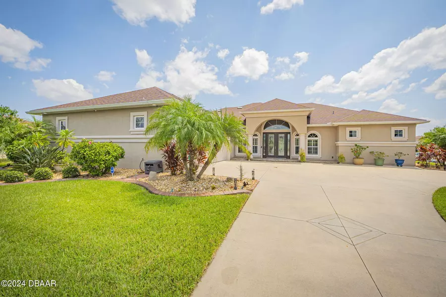 507 Luna Bella LN, New Smyrna Beach, FL 32168