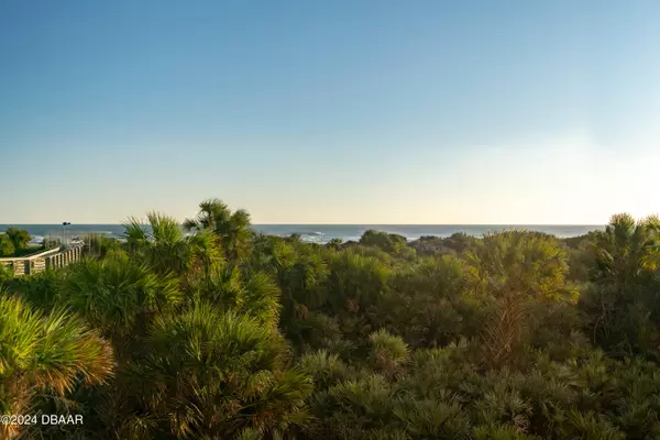 New Smyrna Beach, FL 32169,253 Minorca Beach WAY #202