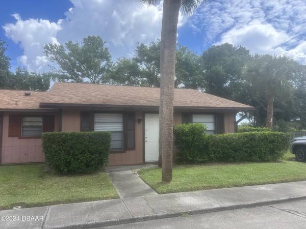 85 Fremont AVE #404, Daytona Beach, FL 32114