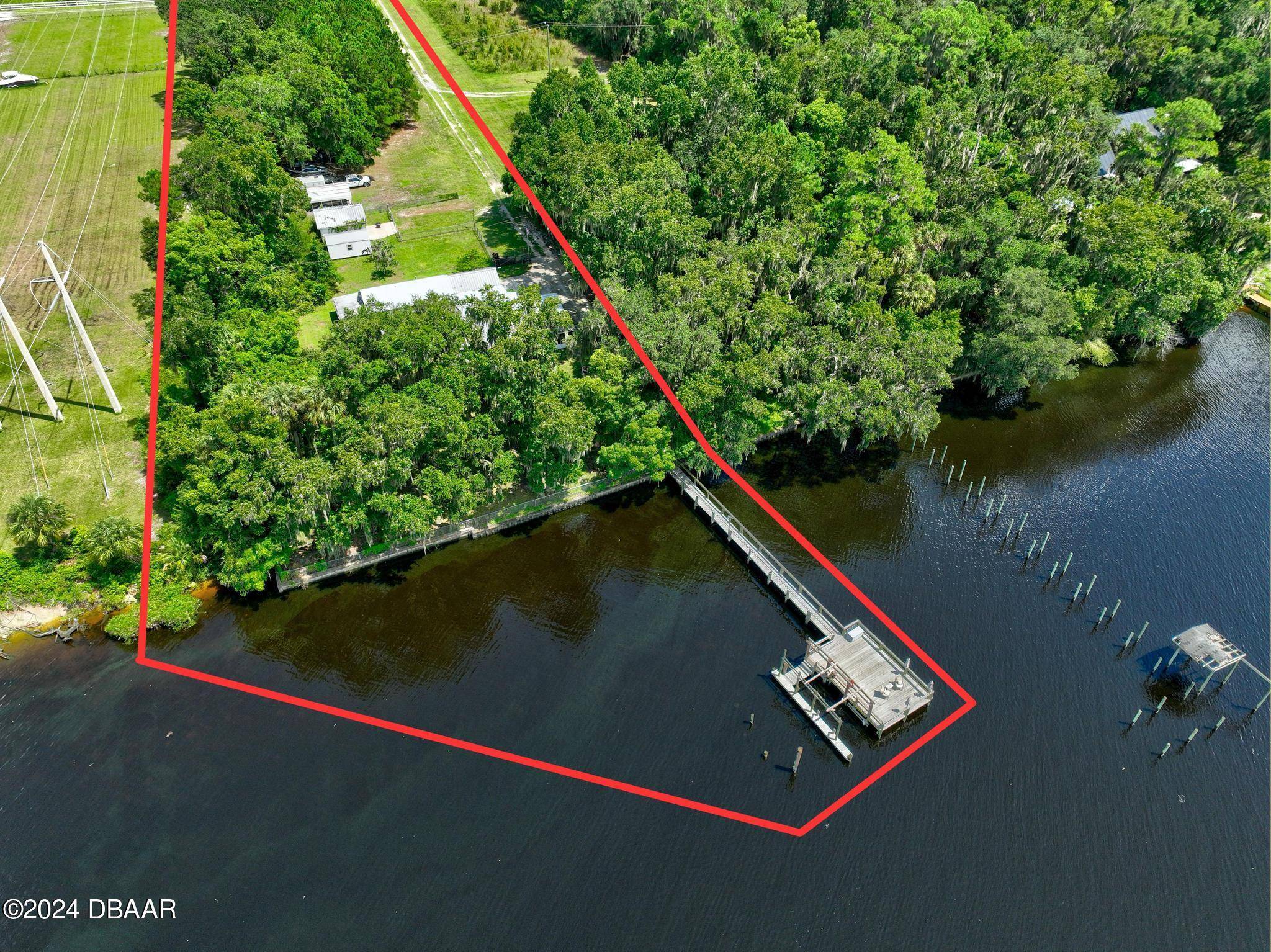 East Palatka, FL 32131,235 River RD