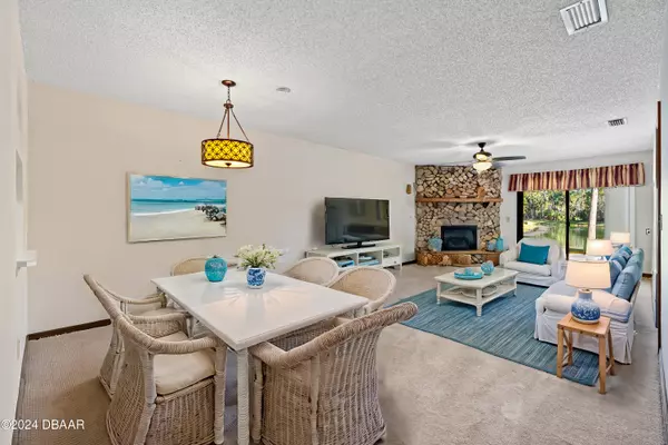 Daytona Beach, FL 32114,102 Sea Pines CIR