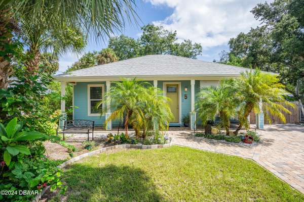 2813 Glenwood AVE,  New Smyrna Beach,  FL 32168