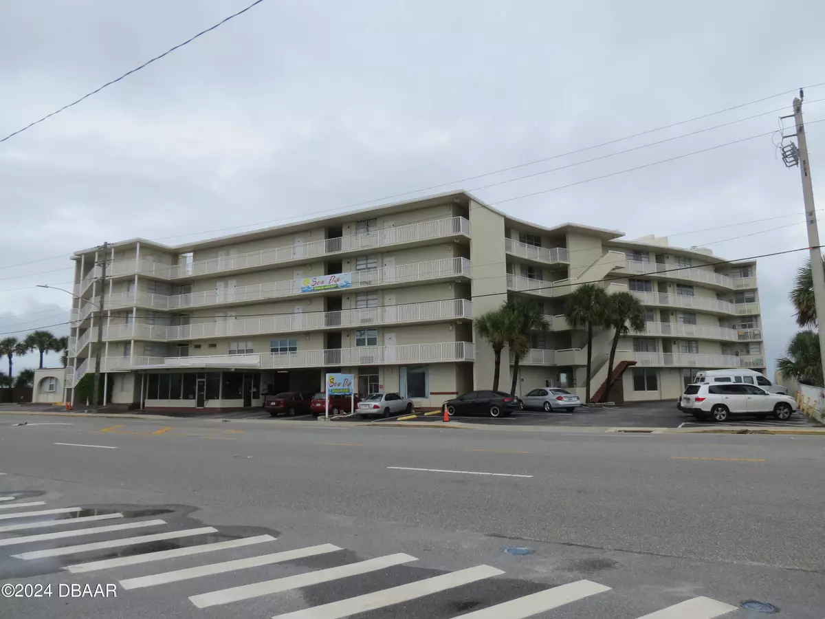 Daytona Beach, FL 32118,1233 Atlantic AVE #3260