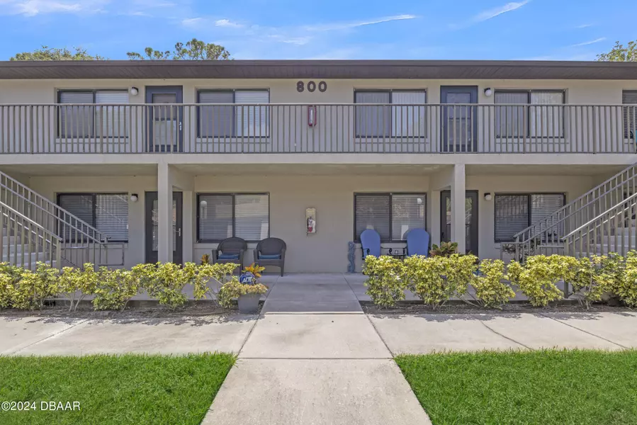 1601 Big Tree RD #807, South Daytona, FL 32119