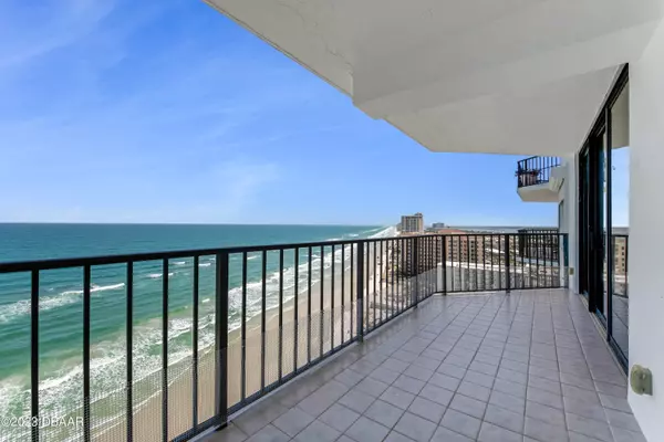 Daytona Beach Shores, FL 32118,2425 Atlantic AVE #1804