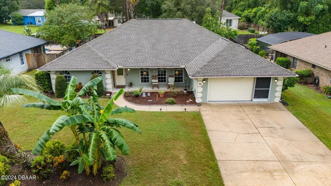 42 Fern Crest DR, Debary, FL 32713