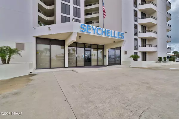 3855 Atlantic AVE #1405, Daytona Beach, FL 32118