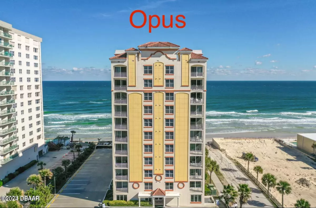 Daytona Beach Shores, FL 32118,2071 Atlantic AVE #1004