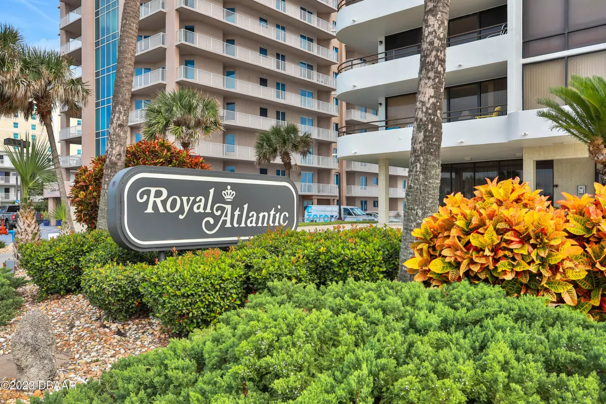 Daytona Beach Shores, FL 32118,3743 Atlantic AVE #8B