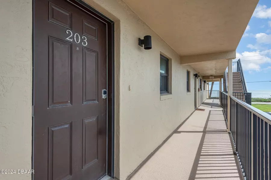 2100 Ocean Shore BLVD #203, Ormond Beach, FL 32176