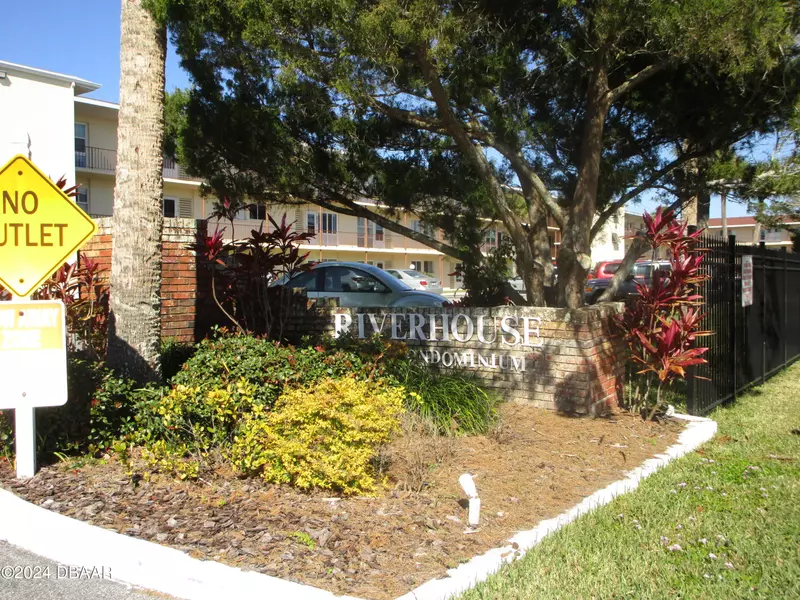 715 Beach ST #311D, Daytona Beach, FL 32114