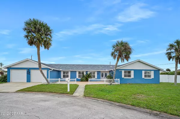 Ormond Beach, FL 32176,945 Marie CIR