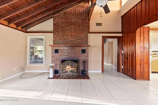 South Daytona, FL 32119,545 Ridge BLVD