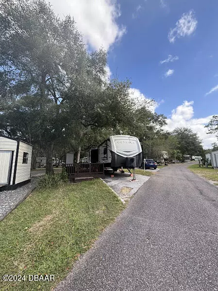 Salt Springs, FL 32134,25161 NE 140TH LOT 18 LOOP